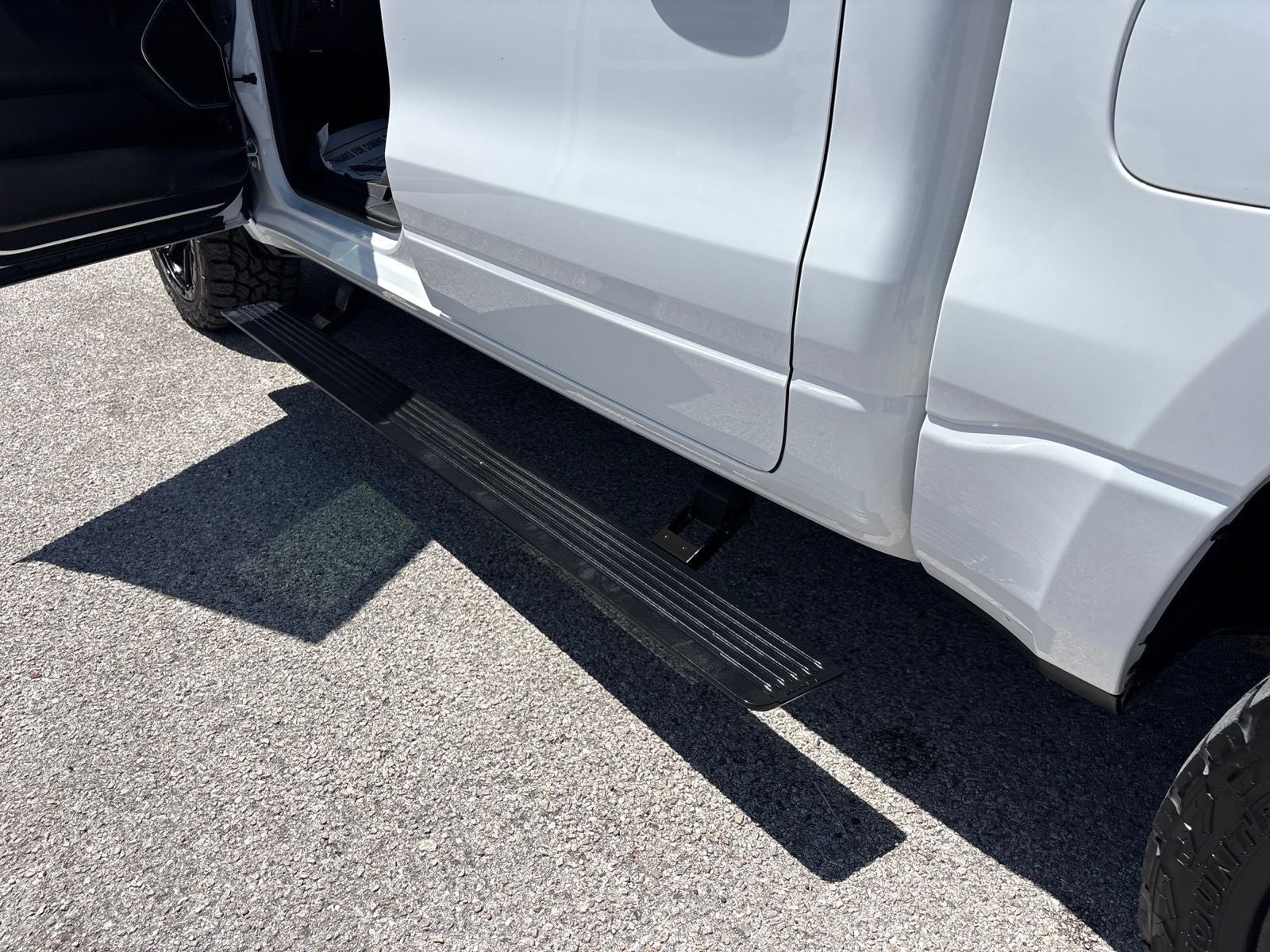 2024 RAM Ram 1500 Laramie Crew Cab 4x4 5'7' Box