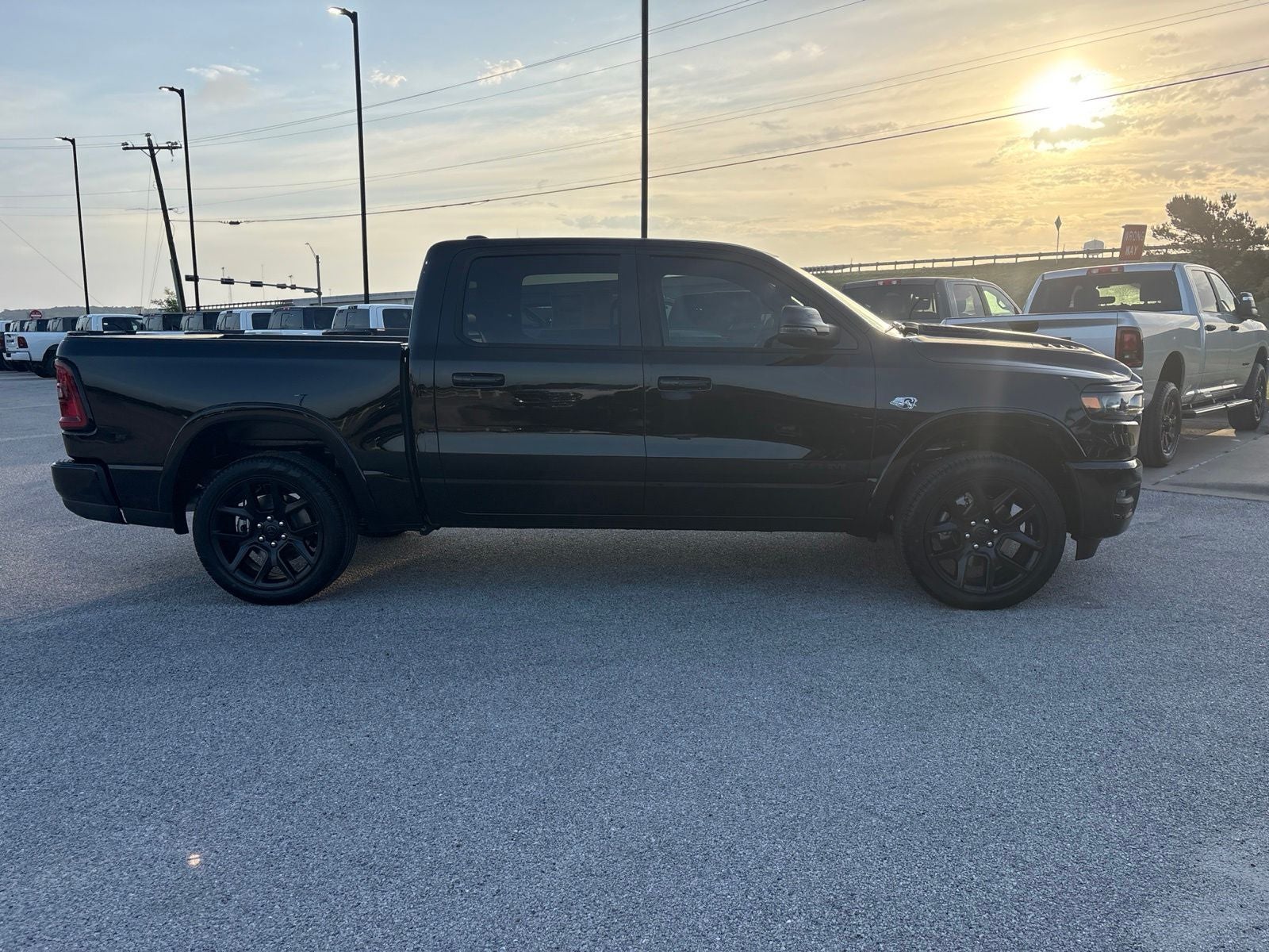 2026 RAM Ram 1500 RAM 1500 LARAMIE CREW CAB 4X4 5'7' BOX