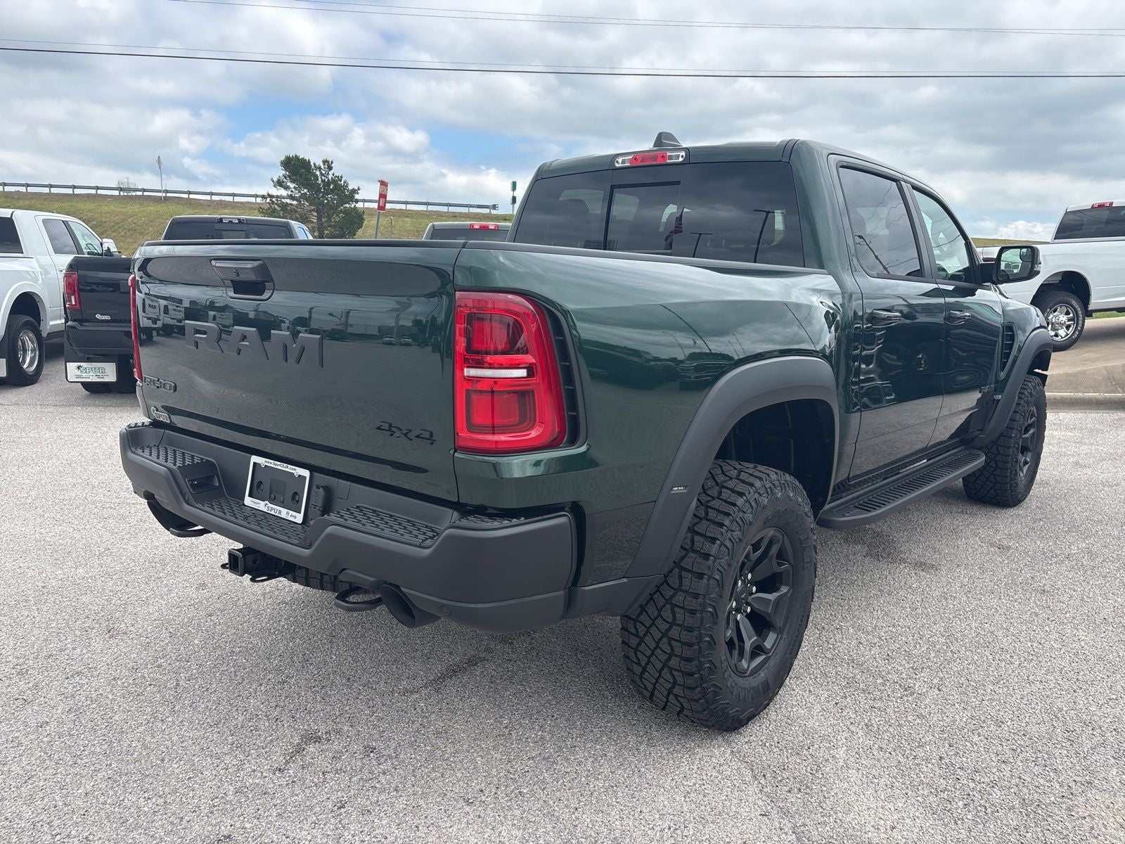 2026 RAM Ram 1500 RAM 1500 RHO CREW CAB 4X4 5'7' BOX