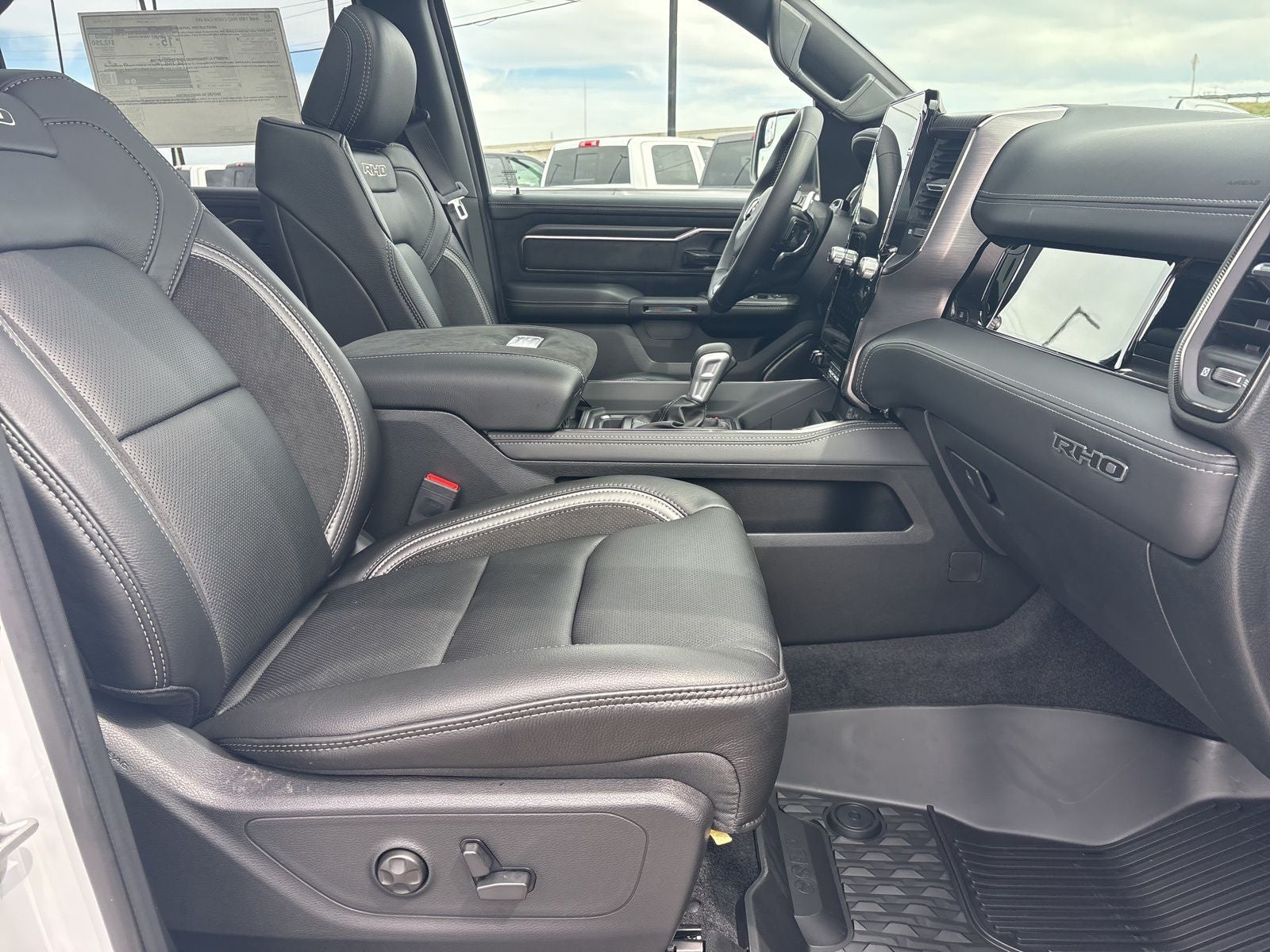 2026 RAM Ram 1500 RAM 1500 RHO CREW CAB 4X4 5'7' BOX