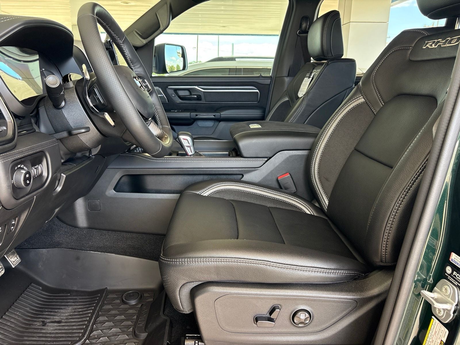 2026 RAM Ram 1500 RAM 1500 RHO CREW CAB 4X4 5'7' BOX