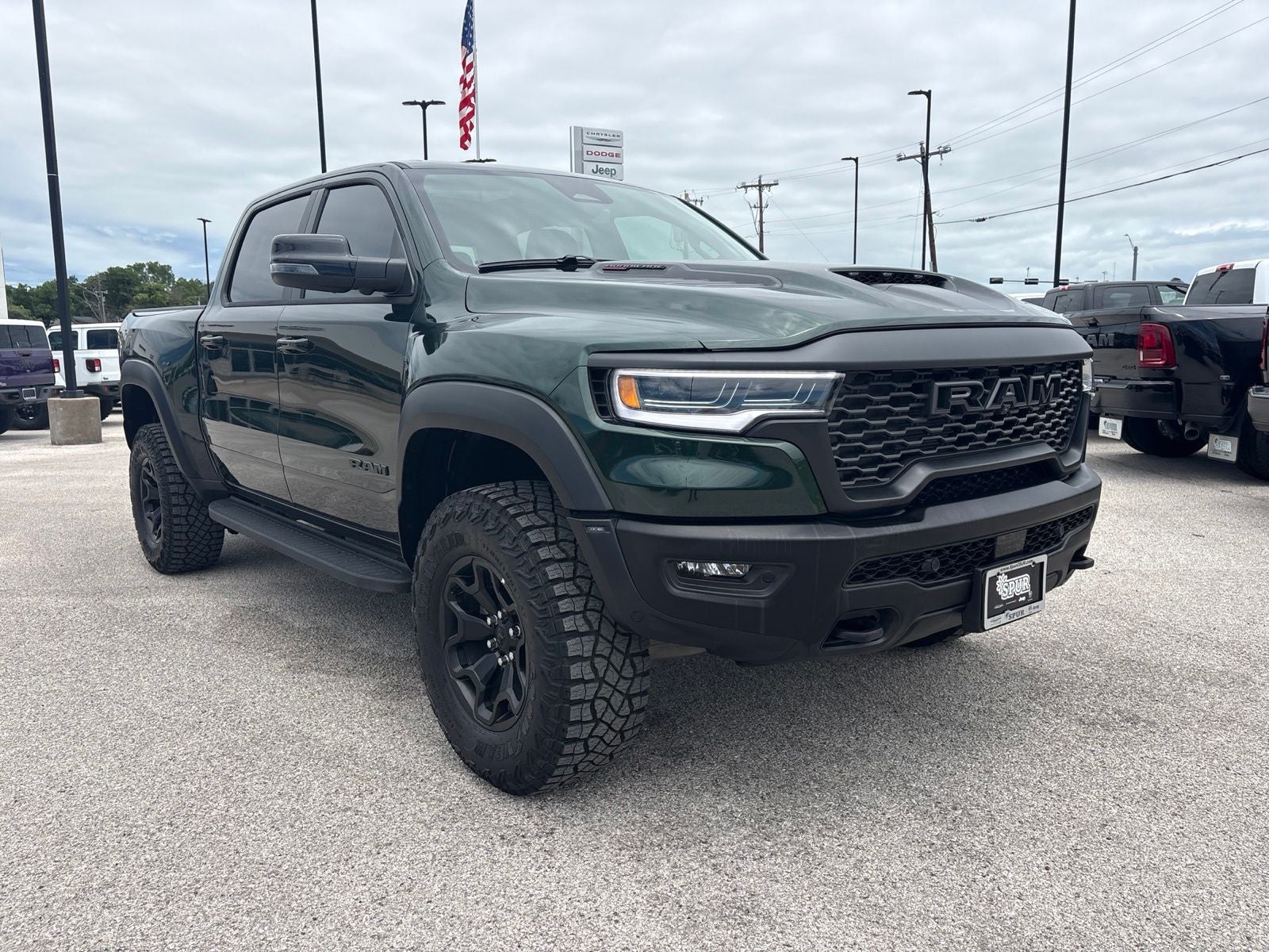 2026 RAM Ram 1500 RAM 1500 RHO CREW CAB 4X4 5'7' BOX