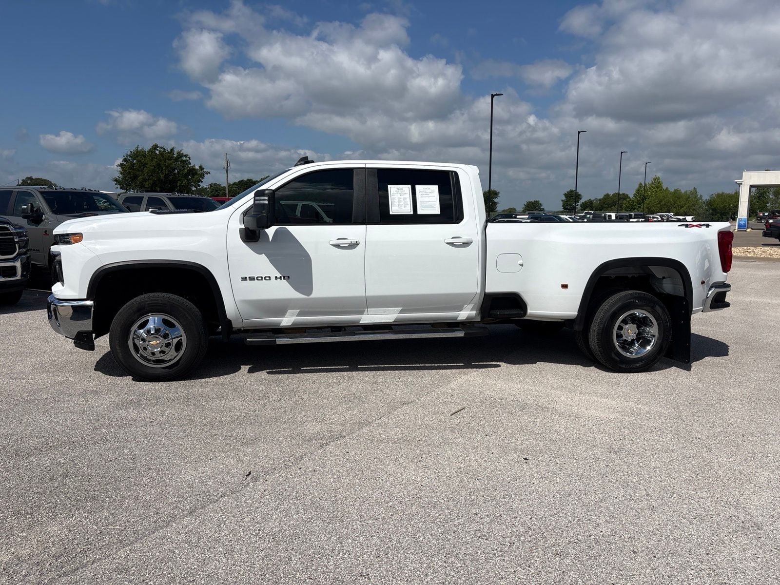 2024 Chevrolet Silverado 3500HD 4WD Crew Cab Long Bed LT