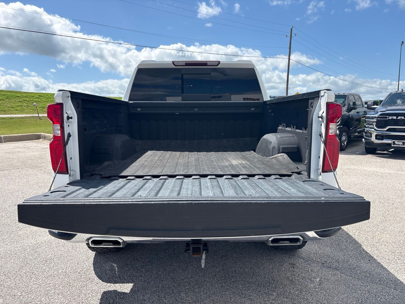2021 Chevrolet Silverado 1500 4WD Crew Cab Short Bed LTZ