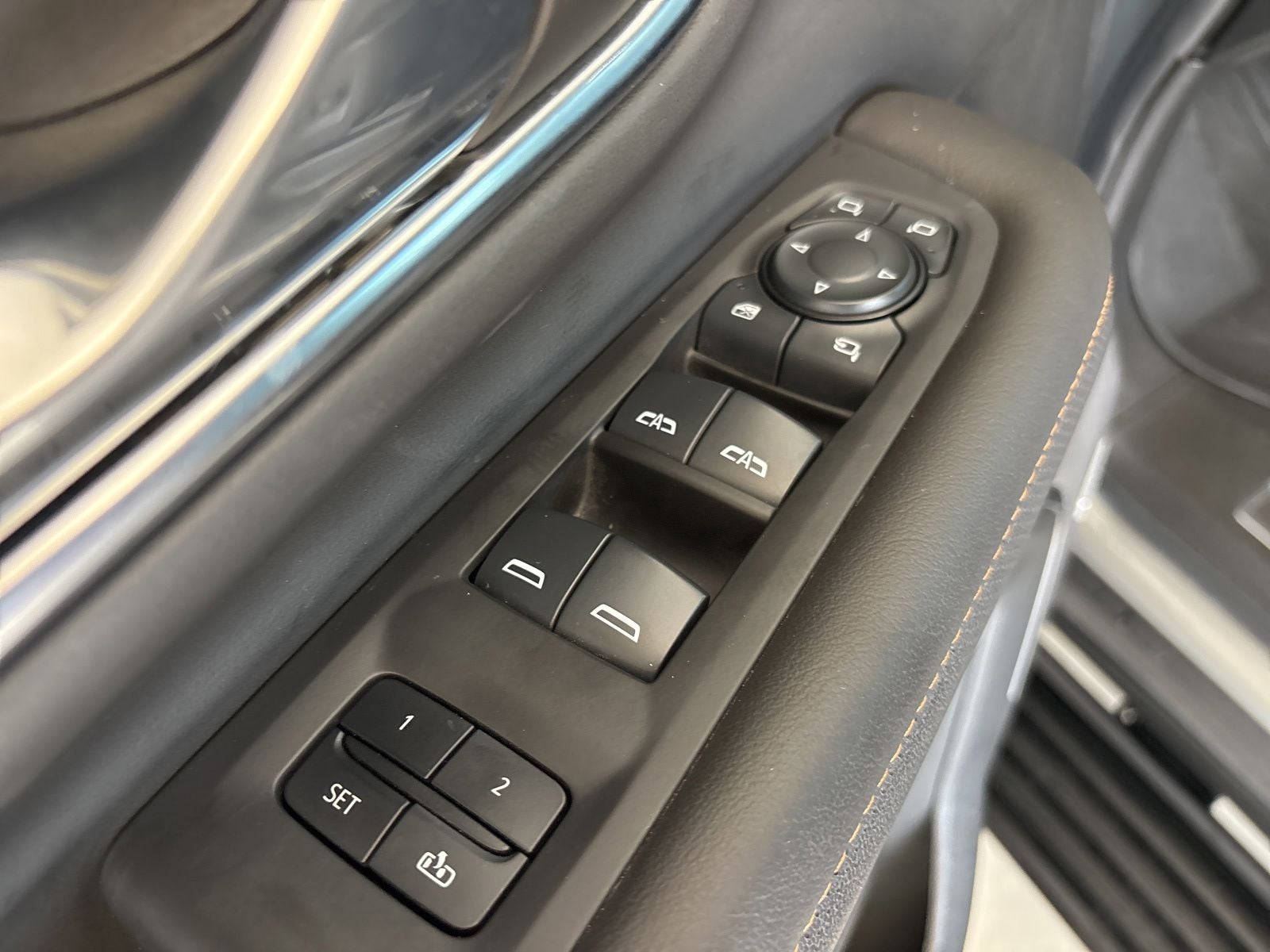 2024 GMC Yukon 4WD AT4