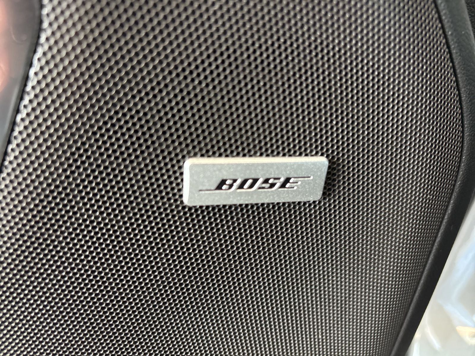 2024 GMC Yukon 4WD AT4