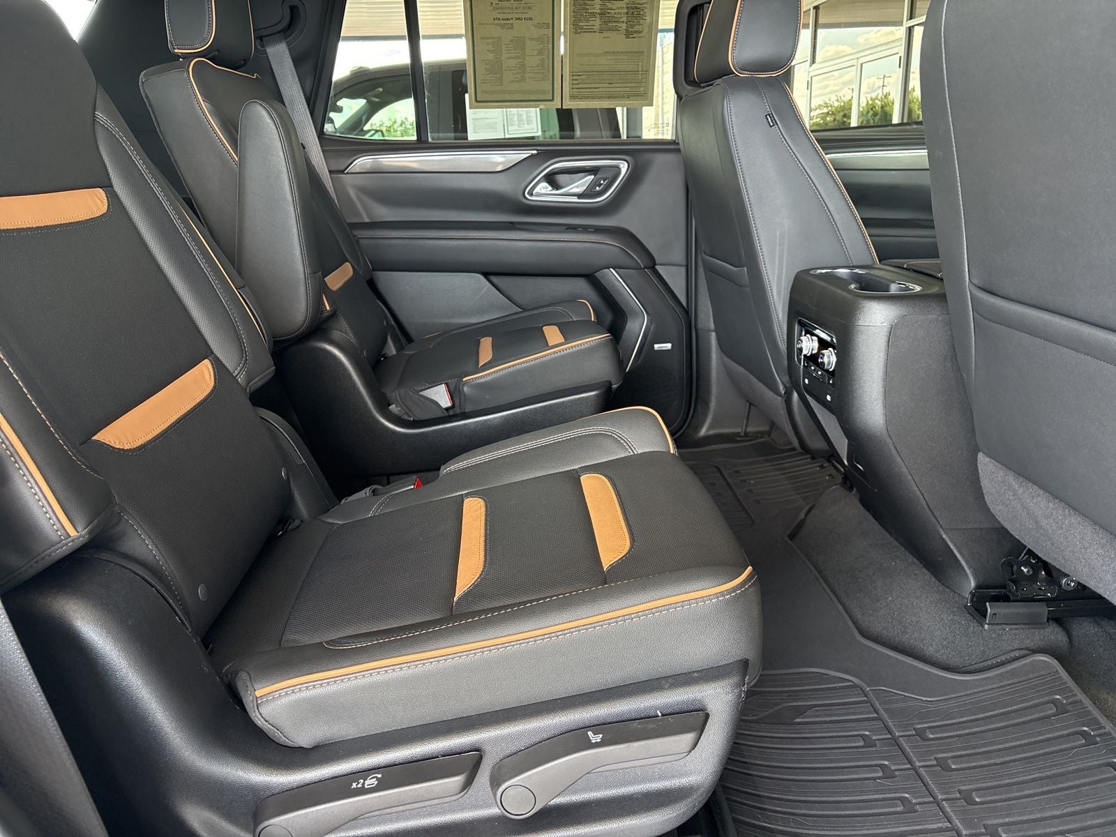2024 GMC Yukon 4WD AT4