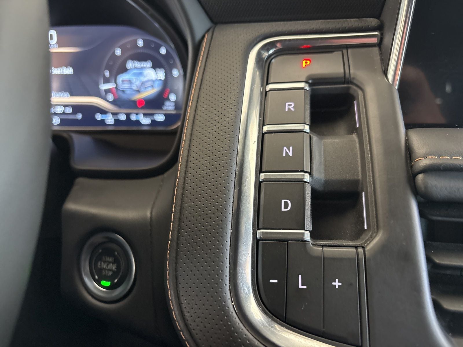2024 GMC Yukon 4WD AT4