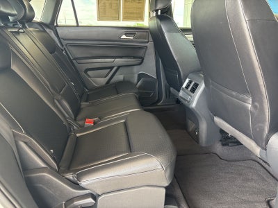 2020 Volkswagen Atlas Cross Sport 2.0T SE