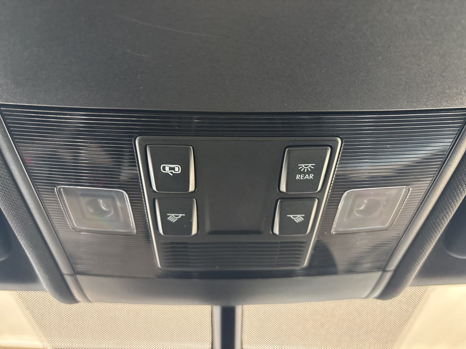 2020 Volkswagen Atlas Cross Sport 2.0T SE
