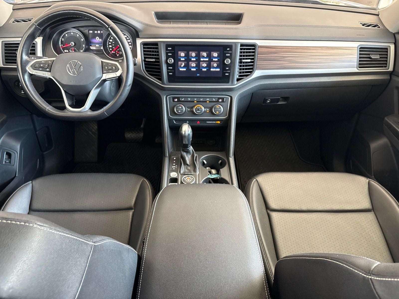 2021 Volkswagen Atlas 3.6L V6 SE w/Technology