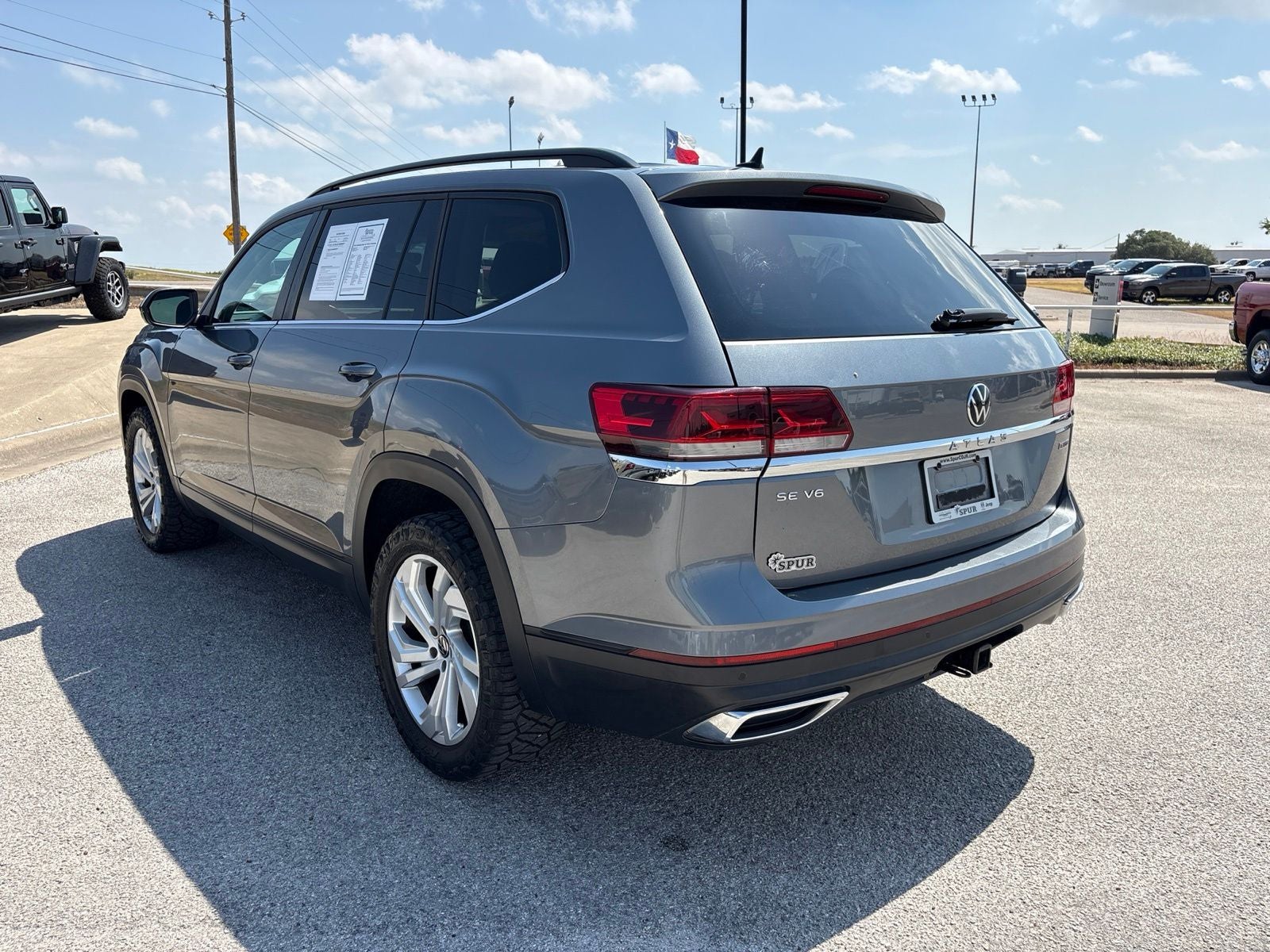 2021 Volkswagen Atlas 3.6L V6 SE w/Technology