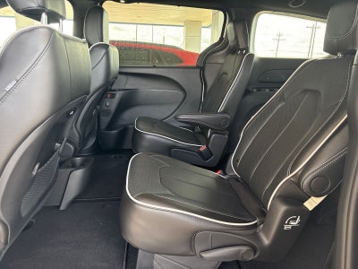 2027 Chrysler Pacifica PACIFICA LIMITED