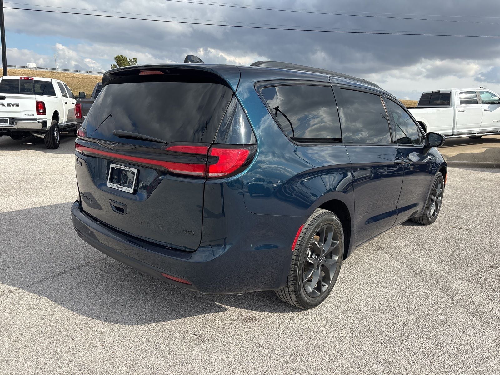 2023 Chrysler Pacifica Touring L AWD