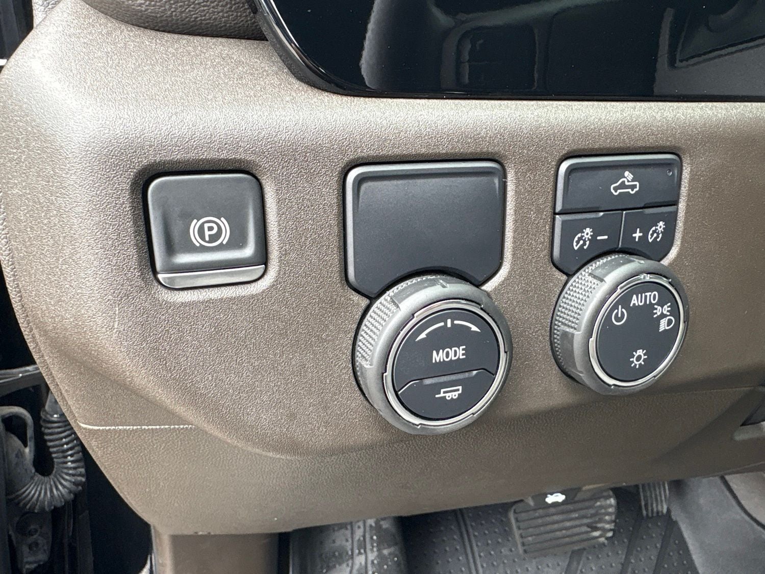 2025 Chevrolet Silverado 1500 2WD Crew Cab Short Bed LT