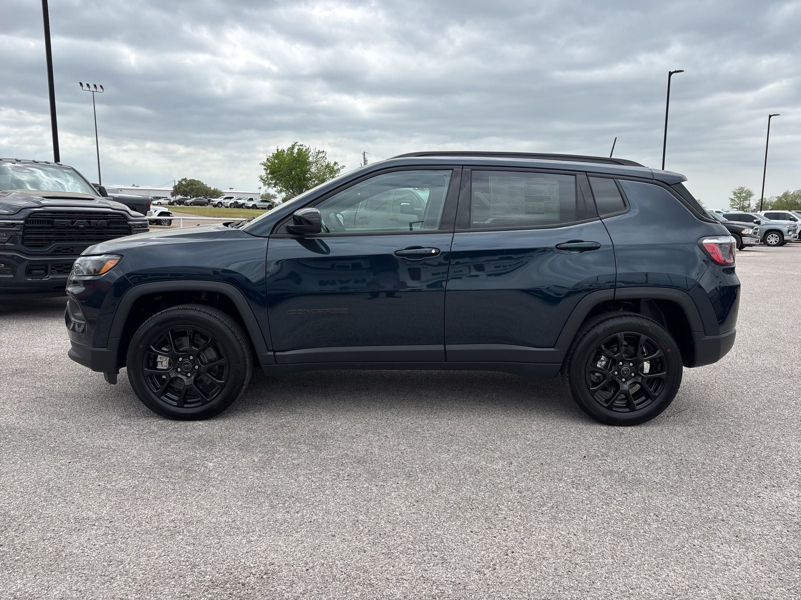 2026 Jeep Compass COMPASS LATITUDE ALTITUDE 4X4