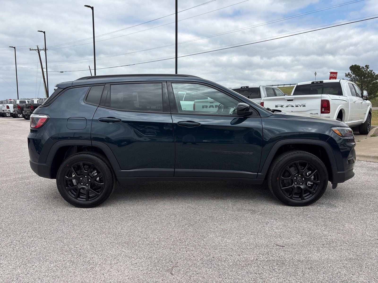2026 Jeep Compass COMPASS LATITUDE ALTITUDE 4X4