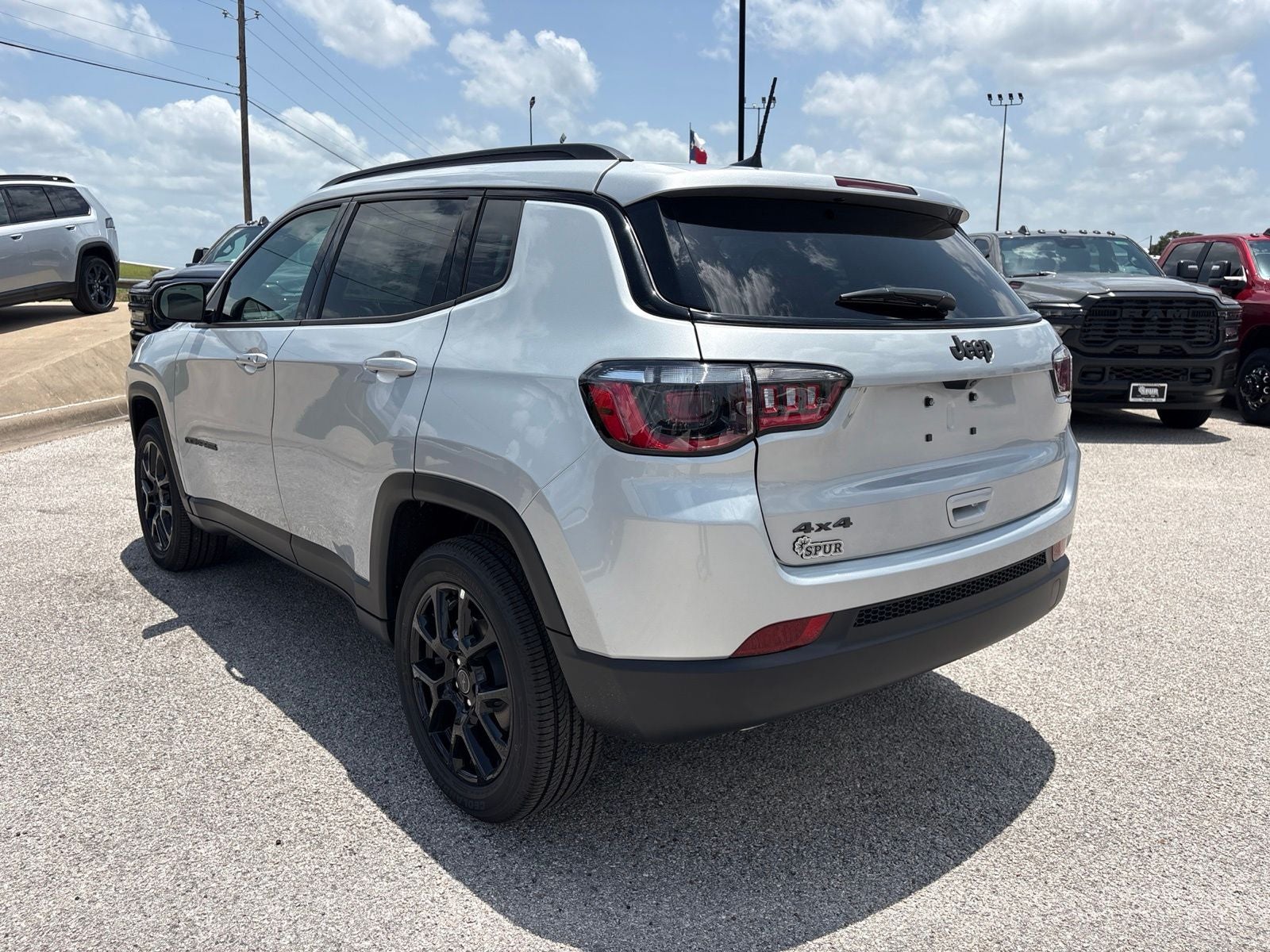 2026 Jeep Compass COMPASS LATITUDE ALTITUDE 4X4