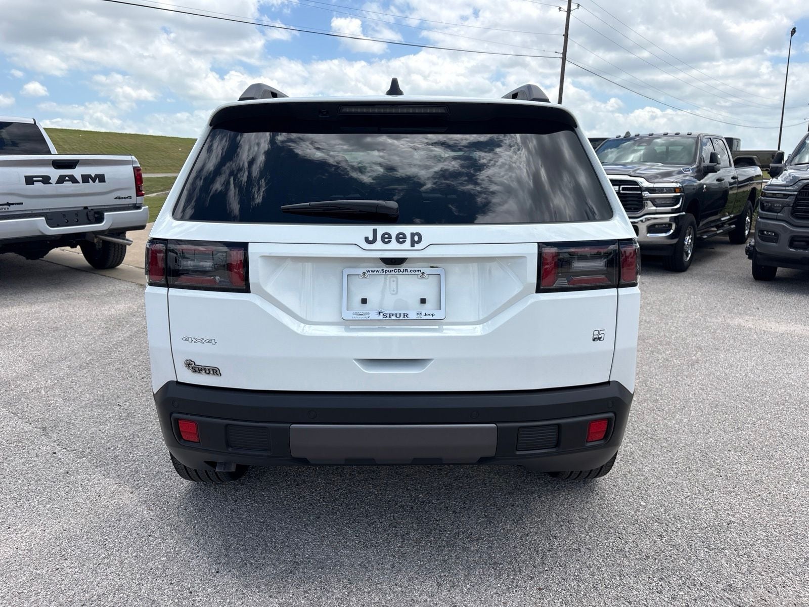 2026 Jeep Cherokee CHEROKEE 85TH ANNIVERSARY EDITION 4X4