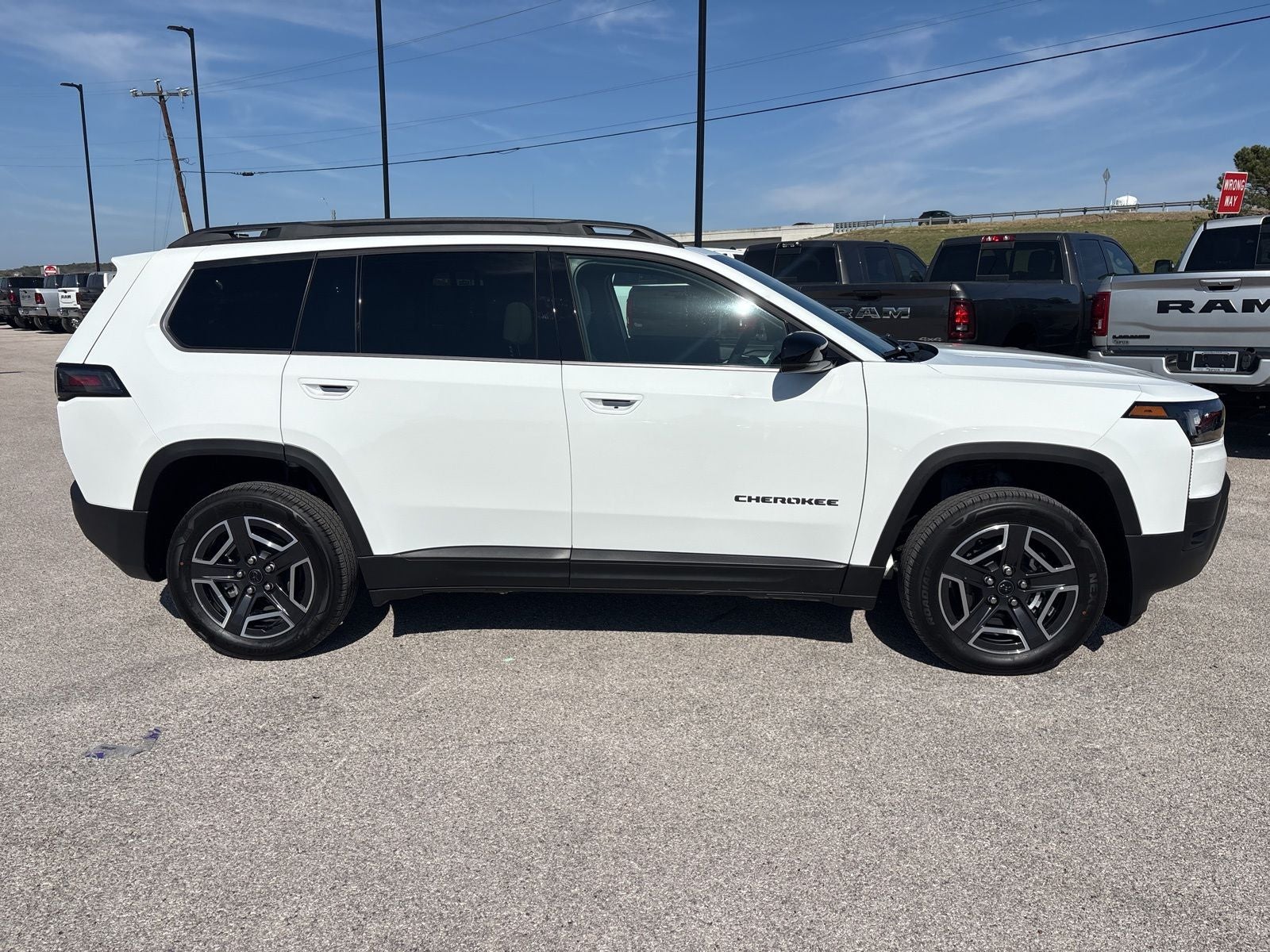 2026 Jeep Cherokee CHEROKEE LIMITED 4X4