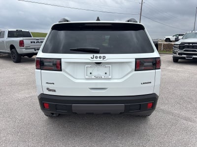 2026 Jeep Cherokee CHEROKEE LAREDO 4X4