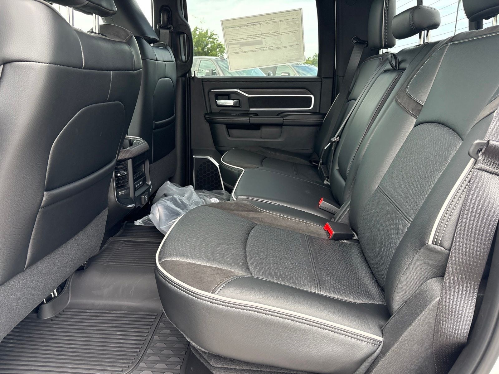 2026 RAM Ram 2500 RAM 2500 LARAMIE CREW CAB 4X4 6'4' BOX