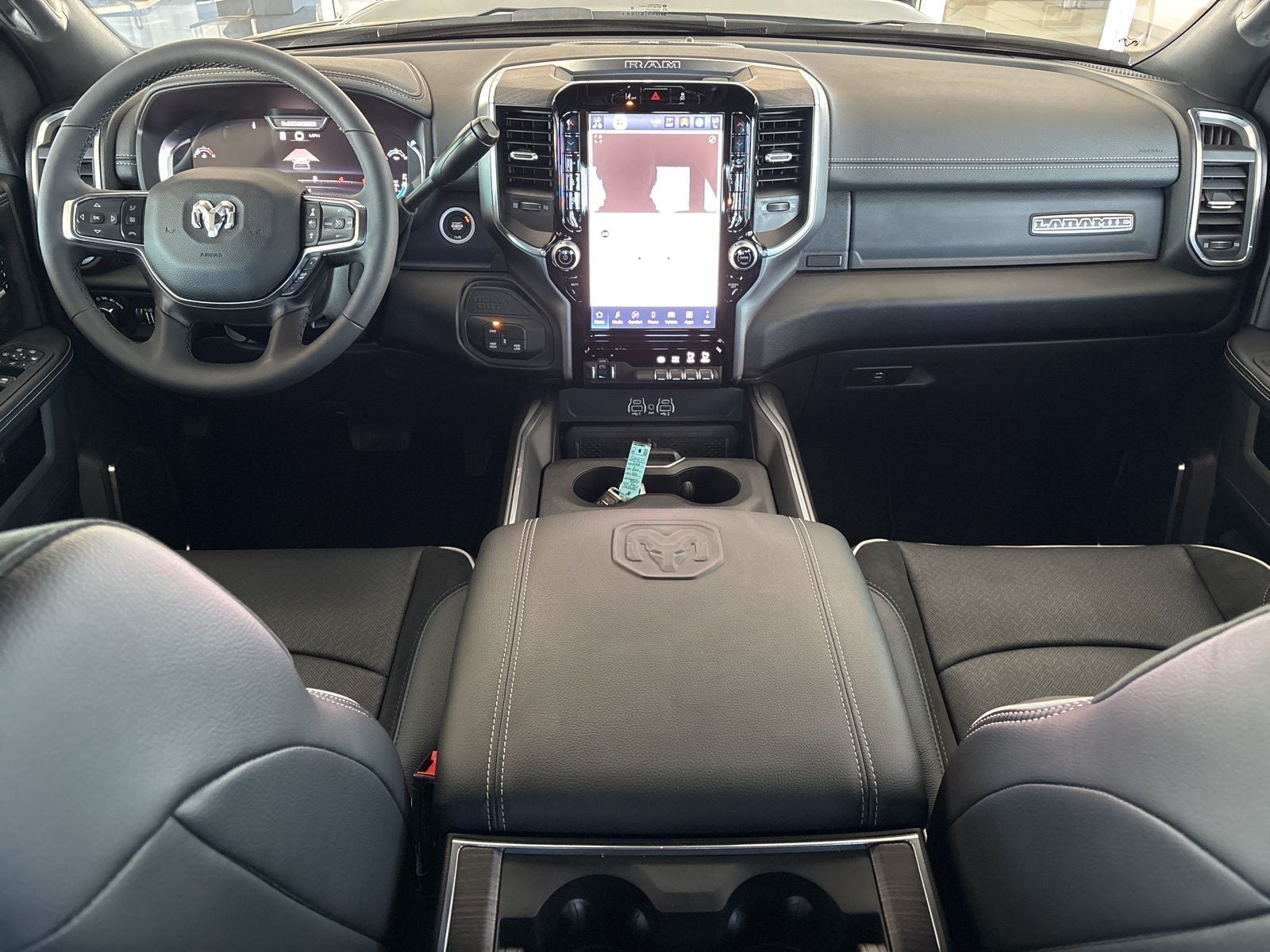 2026 RAM Ram 2500 Laramie Crew Cab 4x4 6'4' Box