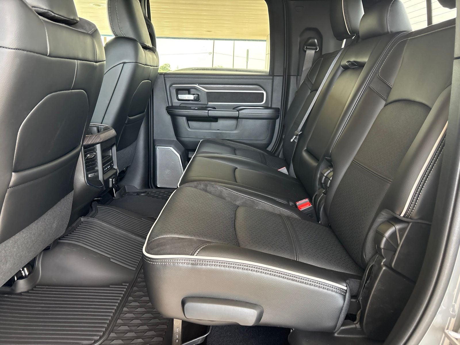 2026 RAM Ram 2500 RAM 2500 LARAMIE MEGA CAB 4X4 6'4' BOX