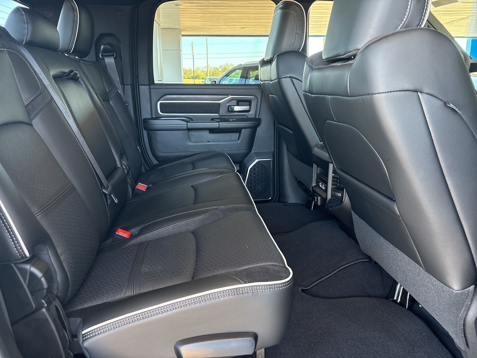 2026 RAM Ram 2500 RAM 2500 LARAMIE MEGA CAB 4X4 6'4' BOX