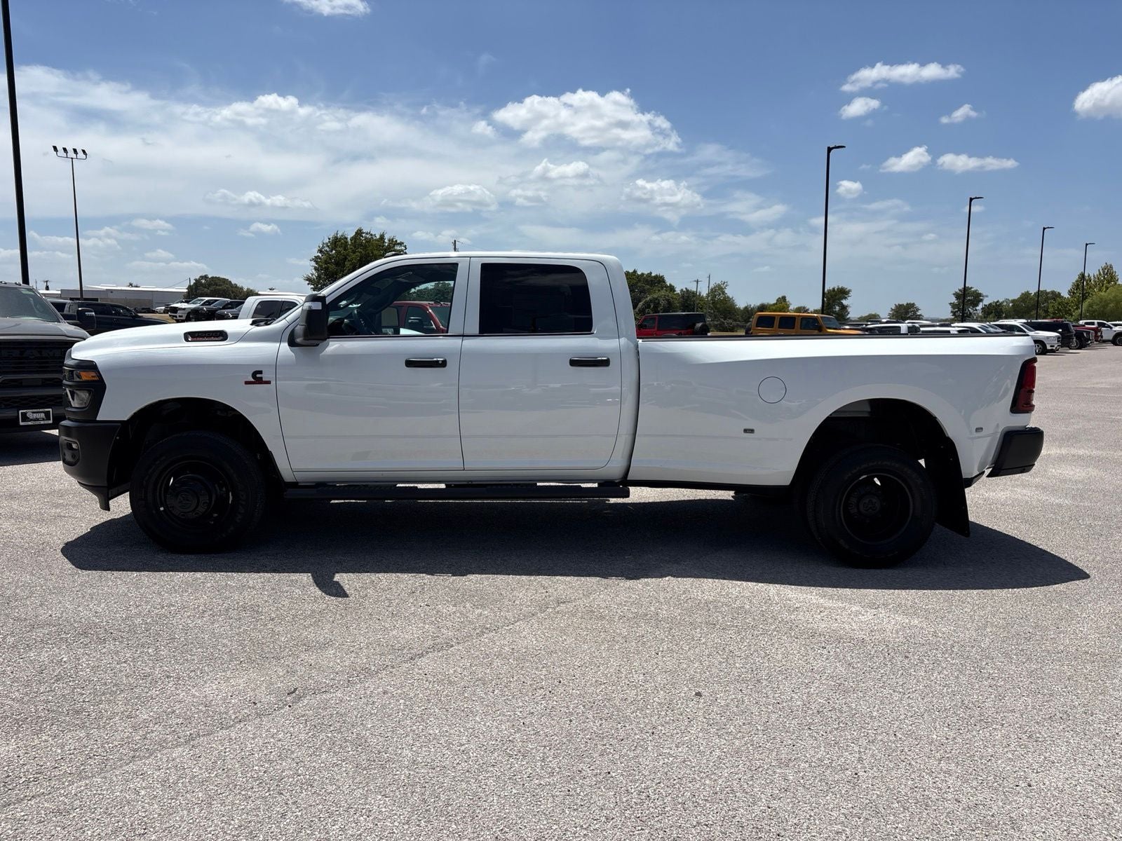 2026 RAM Ram 3500 RAM 3500 TRADESMAN CREW CAB 4X4 8' BOX