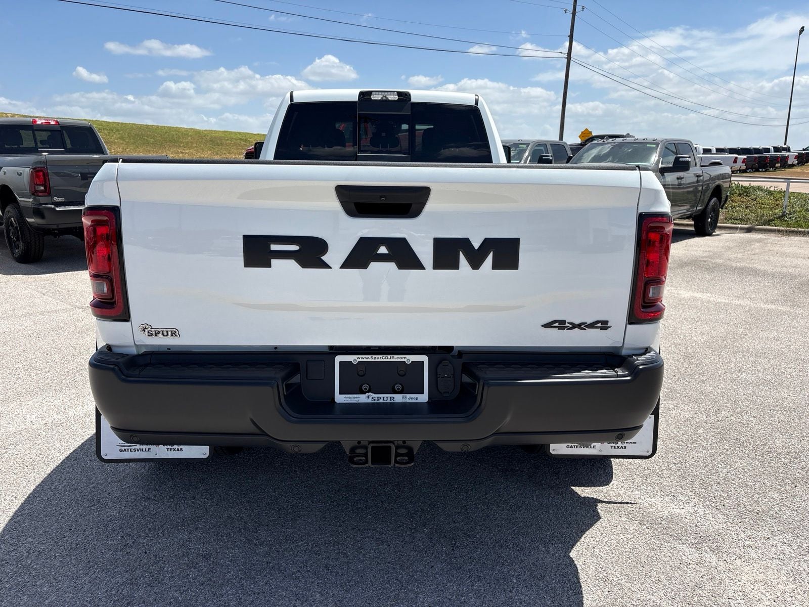 2026 RAM Ram 3500 RAM 3500 TRADESMAN CREW CAB 4X4 8' BOX