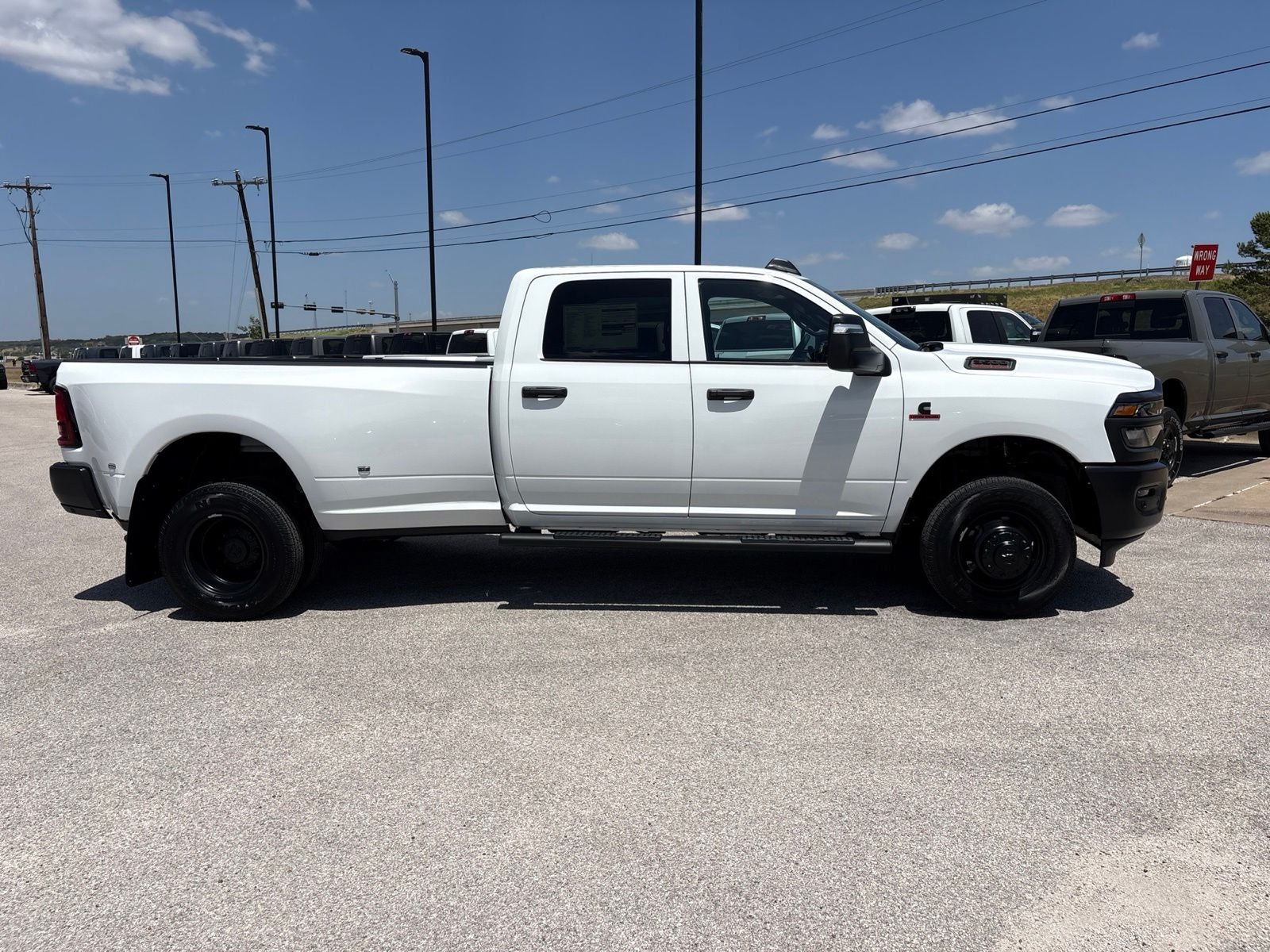 2026 RAM Ram 3500 RAM 3500 TRADESMAN CREW CAB 4X4 8' BOX
