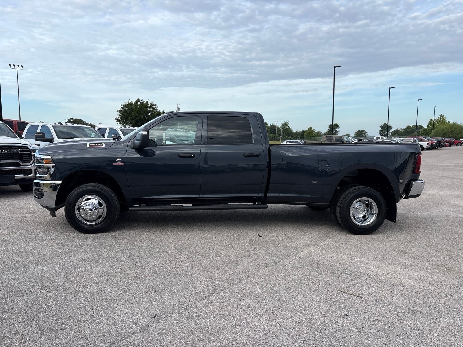 2026 RAM Ram 3500 RAM 3500 TRADESMAN CREW CAB 4X4 8' BOX