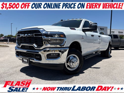 2026 RAM Ram 3500 RAM 3500 TRADESMAN CREW CAB 4X4 8' BOX