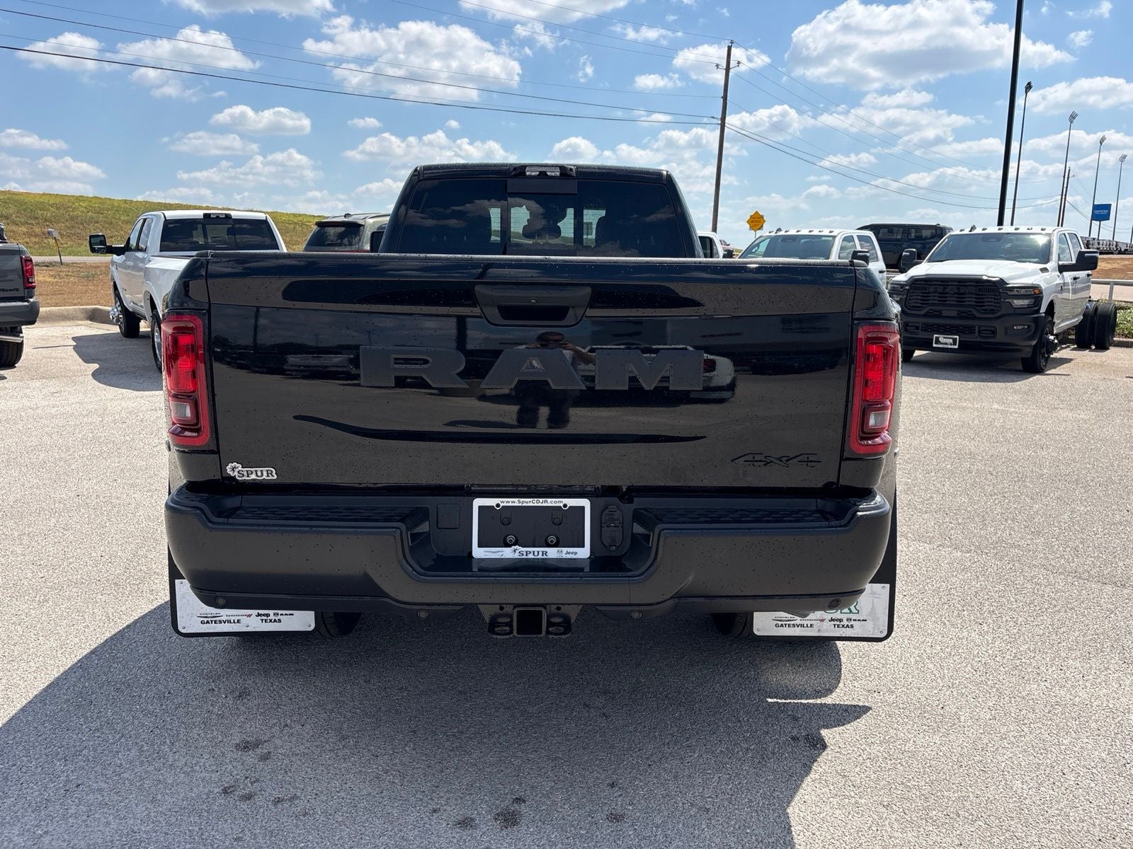 2026 RAM Ram 3500 RAM 3500 TRADESMAN CREW CAB 4X4 8' BOX