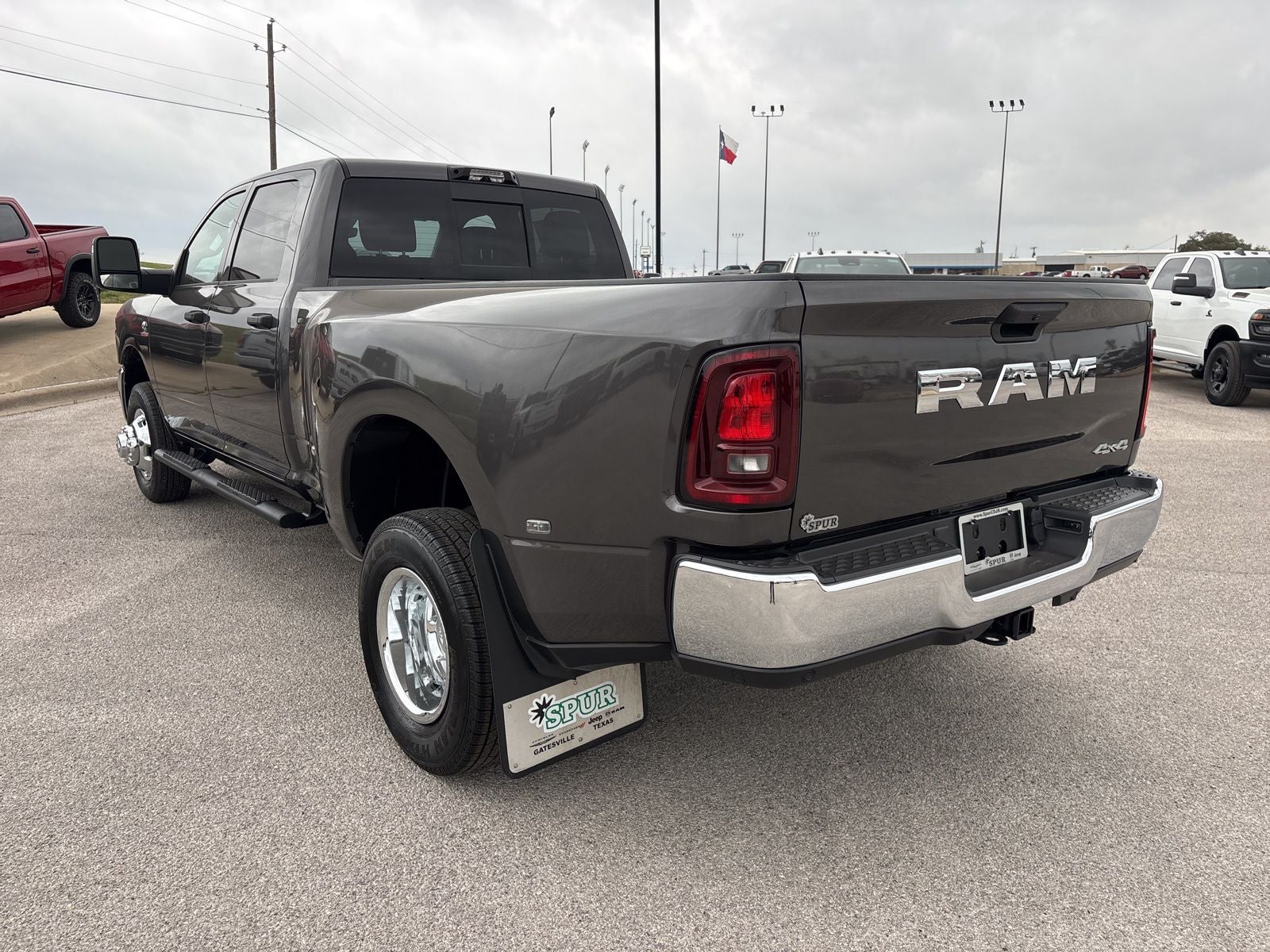 2026 RAM Ram 3500 RAM 3500 TRADESMAN CREW CAB 4X4 8' BOX