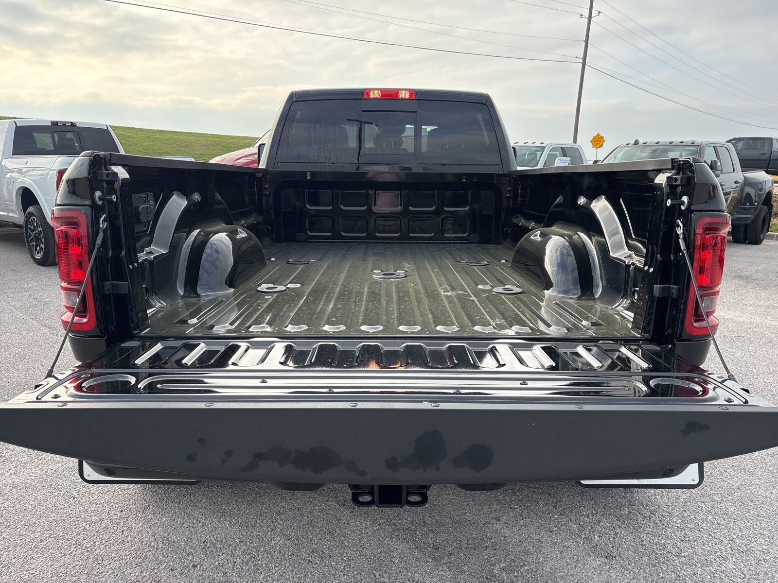 2026 RAM Ram 3500 RAM 3500 TRADESMAN CREW CAB 4X4 8' BOX