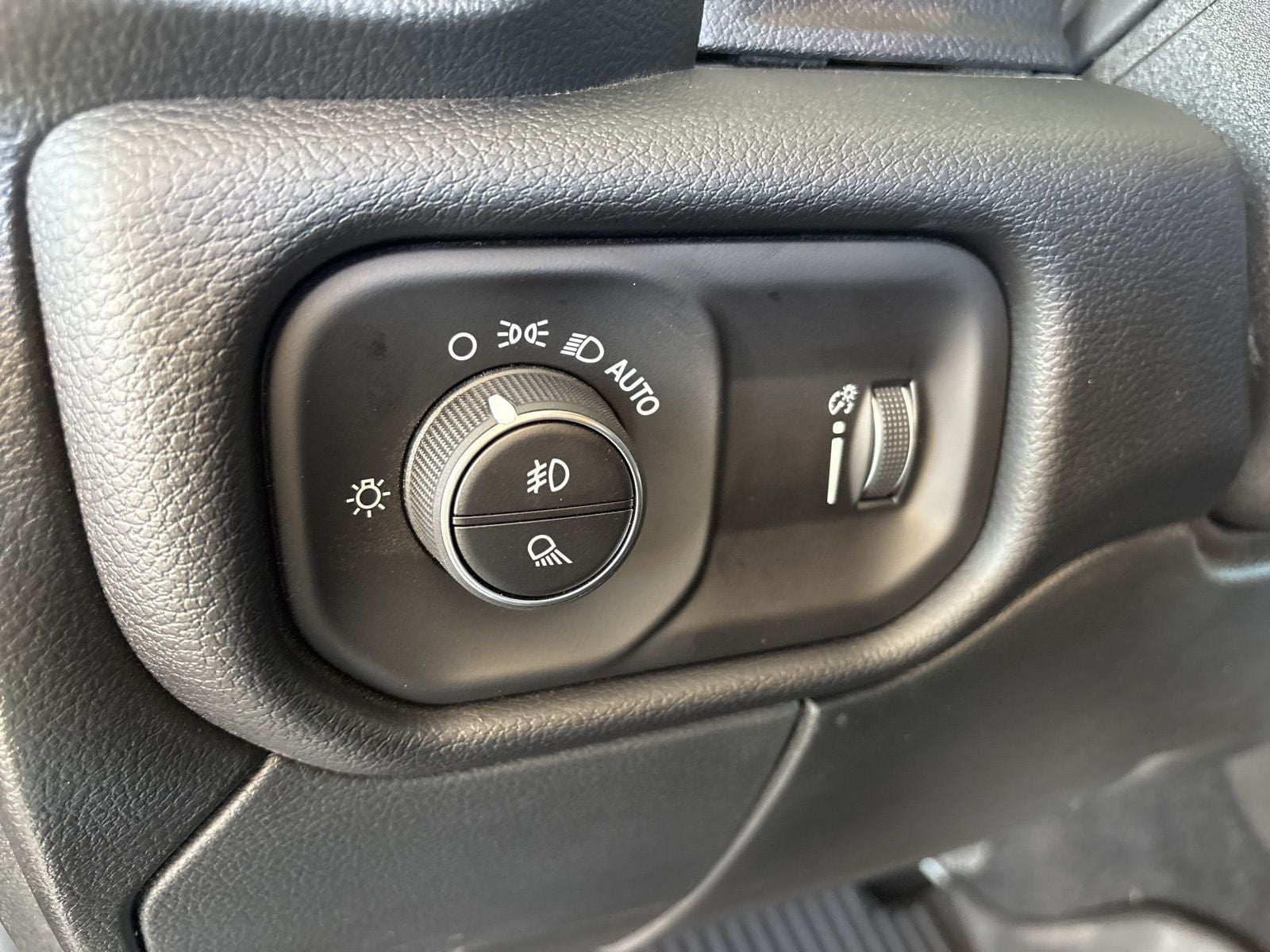 2026 RAM Ram 3500 RAM 3500 LONE STAR CREW CAB 4X4 8' BOX