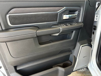 2026 RAM Ram 3500 RAM 3500 LARAMIE CREW CAB 4X4 8' BOX