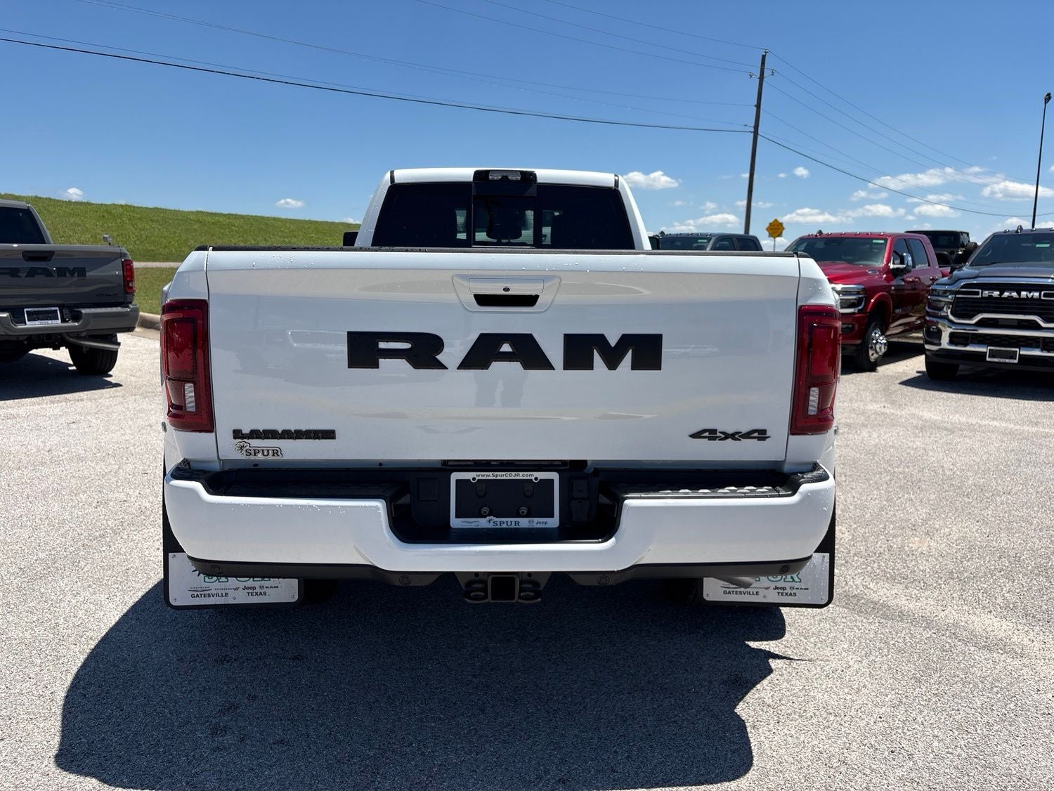 2026 RAM Ram 3500 RAM 3500 LARAMIE CREW CAB 4X4 8' BOX