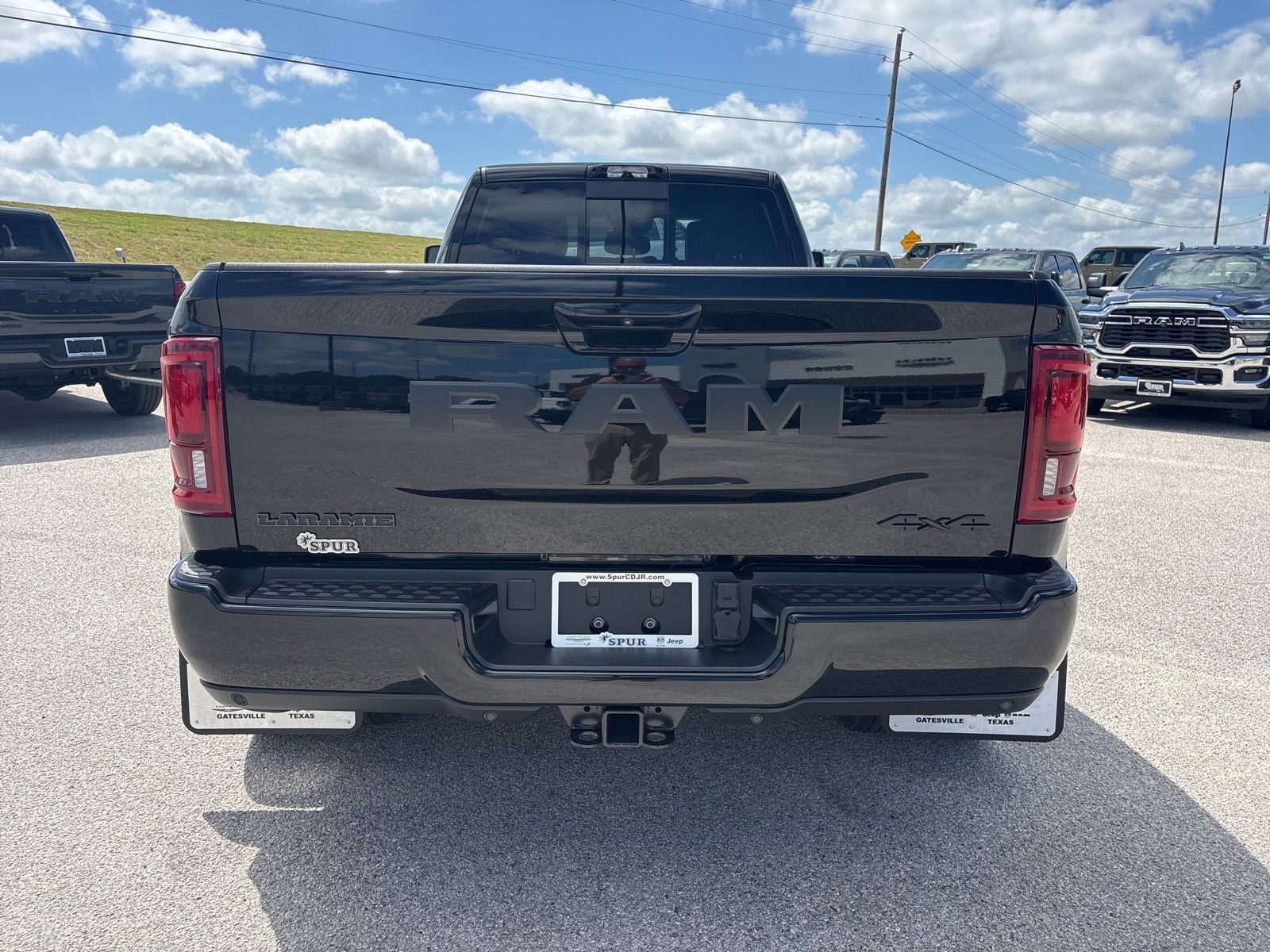 2026 RAM Ram 3500 RAM 3500 LARAMIE CREW CAB 4X4 8' BOX