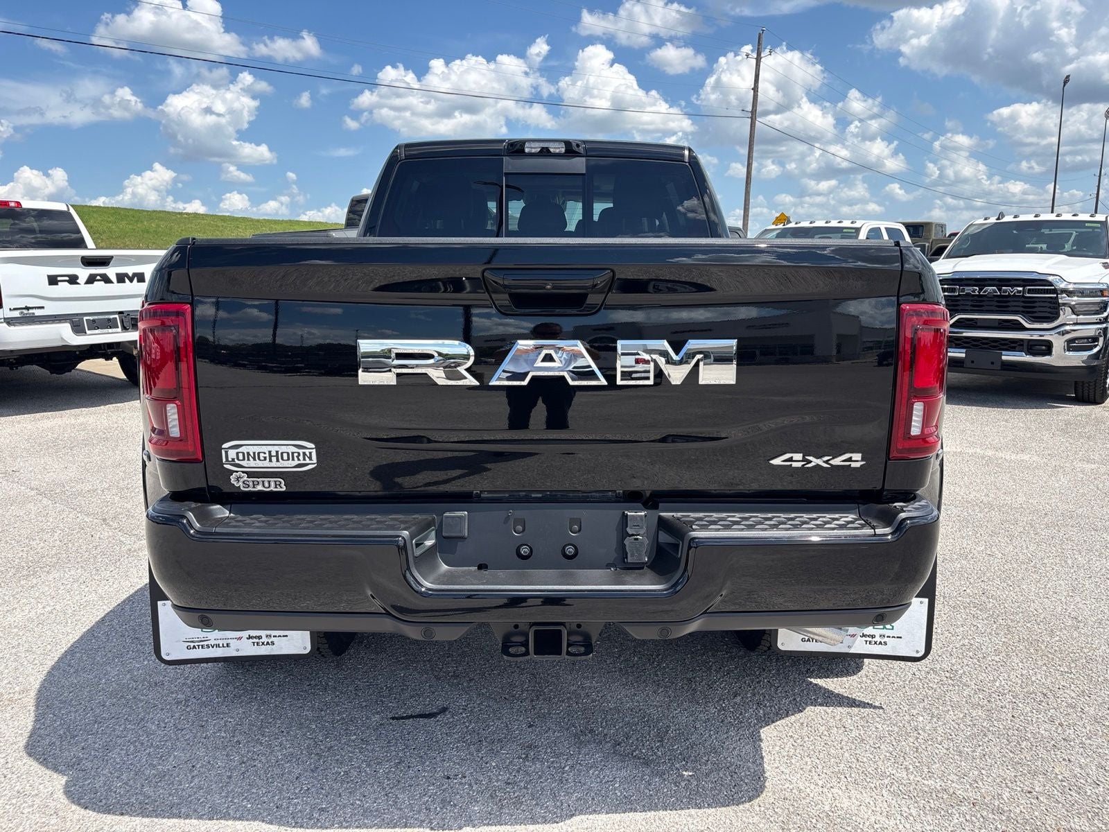 2026 RAM Ram 3500 RAM 3500 LIMITED LONGHORN MEGA CAB 4X4 6'4' BOX