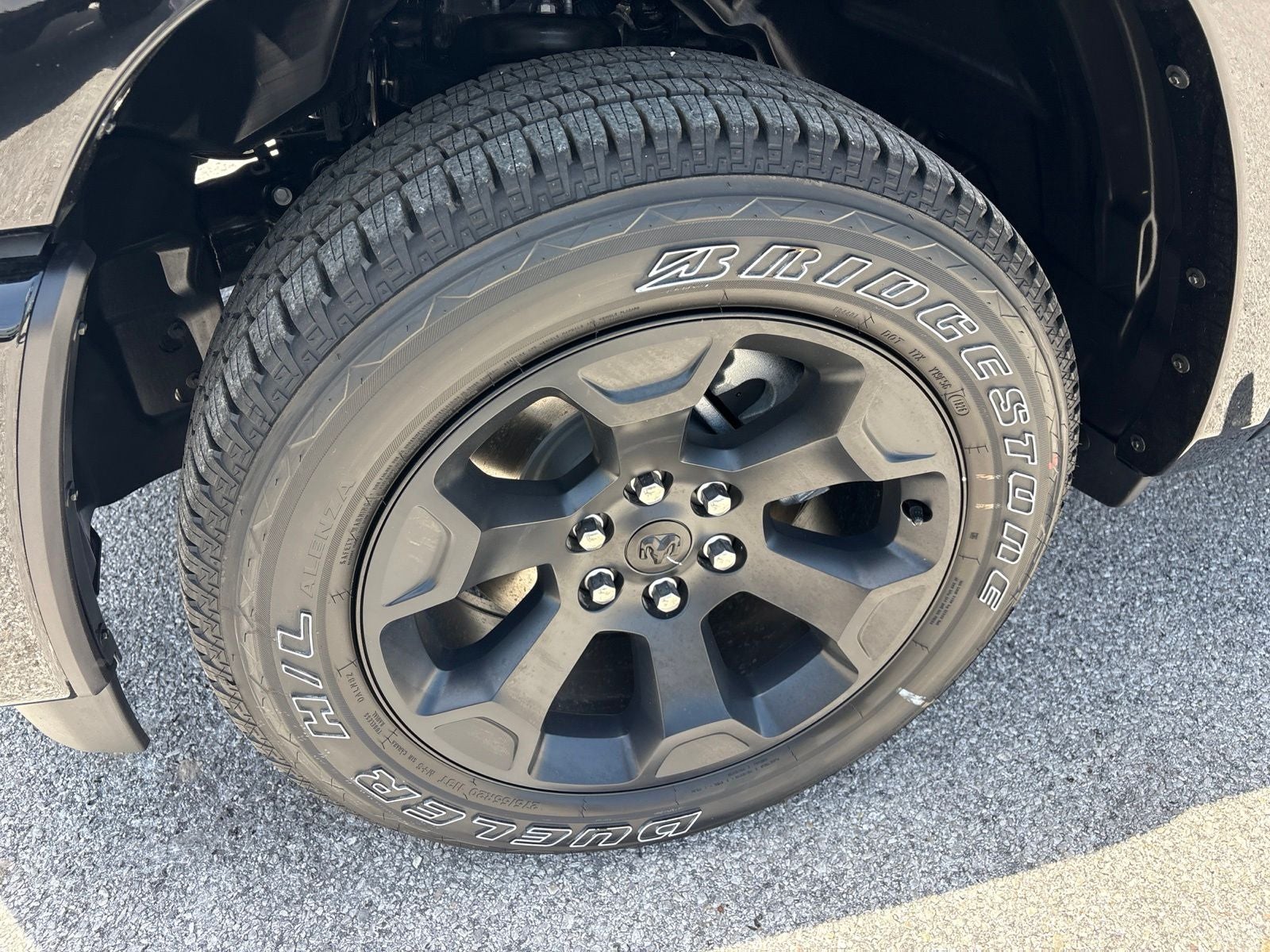 2026 RAM Ram 1500 RAM 1500 LONE STAR CREW CAB 4X2 5'7' BOX