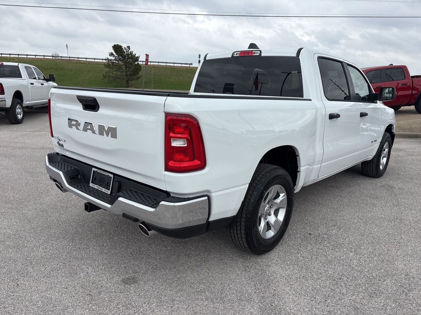 2026 RAM Ram 1500 RAM 1500 LONE STAR CREW CAB 4X2 5'7' BOX