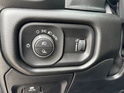 2026 RAM Ram 1500 RAM 1500 EXPRESS CREW CAB 4X2 5'7' BOX