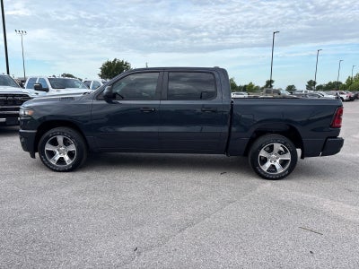2026 RAM Ram 1500 RAM 1500 EXPRESS CREW CAB 4X2 5'7' BOX