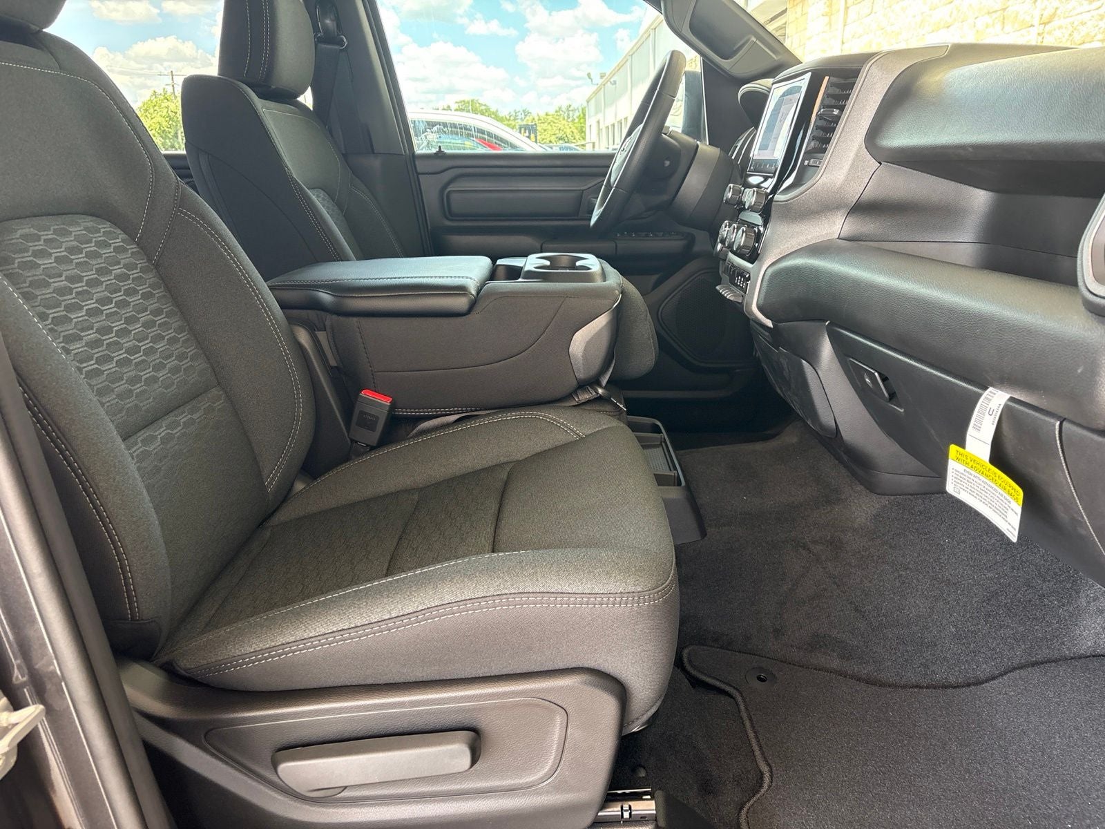 2026 RAM Ram 1500 RAM 1500 EXPRESS CREW CAB 4X2 5'7' BOX