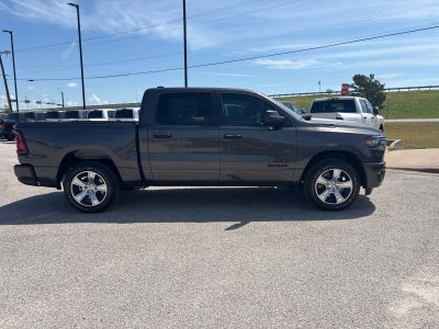 2026 RAM Ram 1500 RAM 1500 EXPRESS CREW CAB 4X2 5'7' BOX