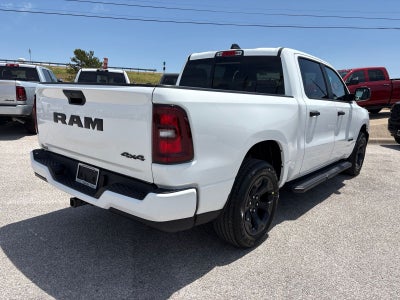 2026 RAM Ram 1500 RAM 1500 EXPRESS CREW CAB 4X4 5'7' BOX