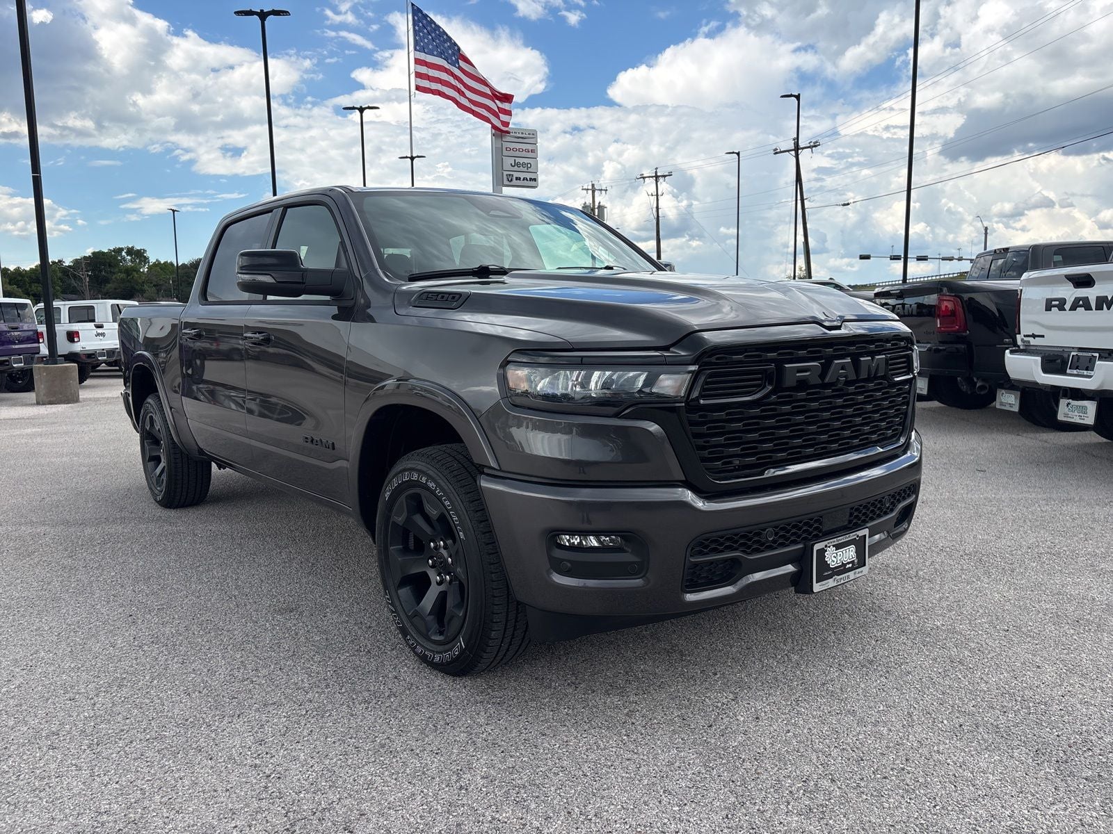 2026 RAM Ram 1500 RAM 1500 LONE STAR CREW CAB 4X4 5'7' BOX